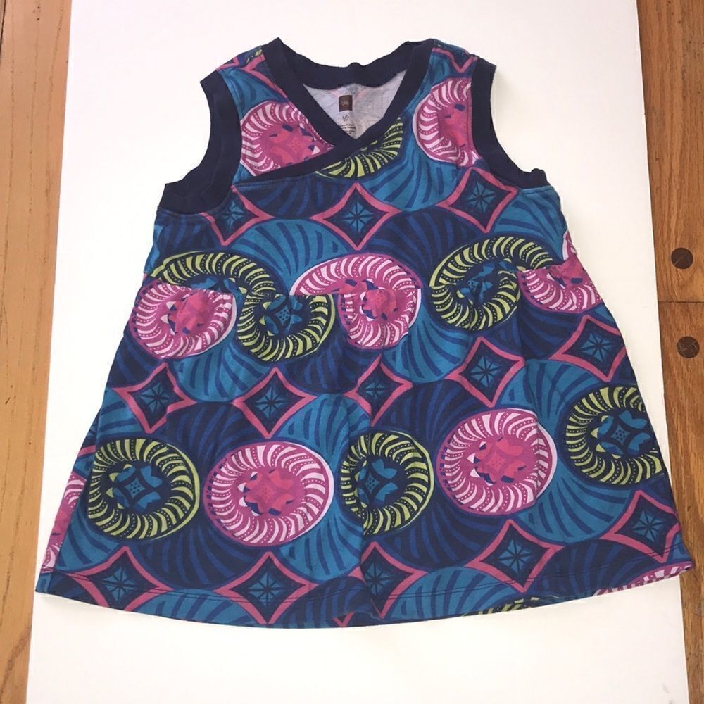 ✨Tea Collection Geometric tank top